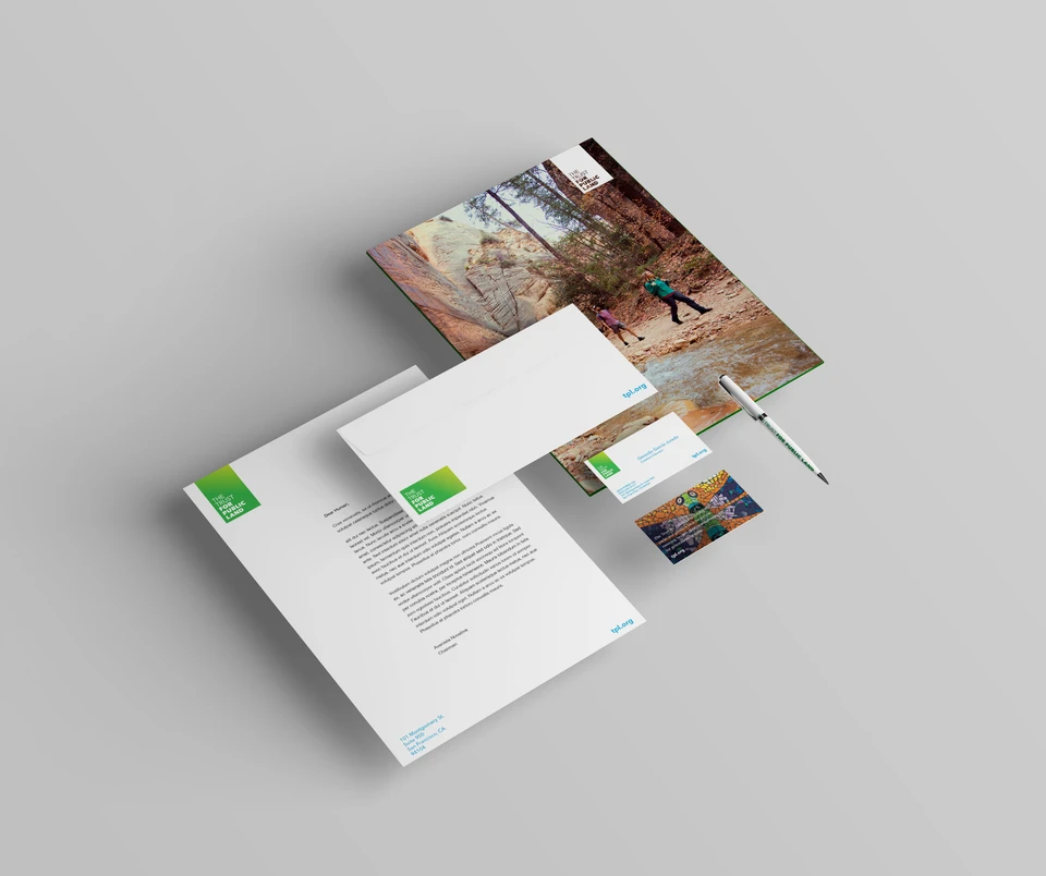 Brand management / Stationery and everyday identity.