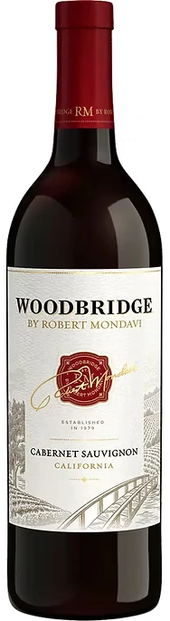 Woodbridge by Robert Mondavi / Cabernet Sauvignon bottle.
